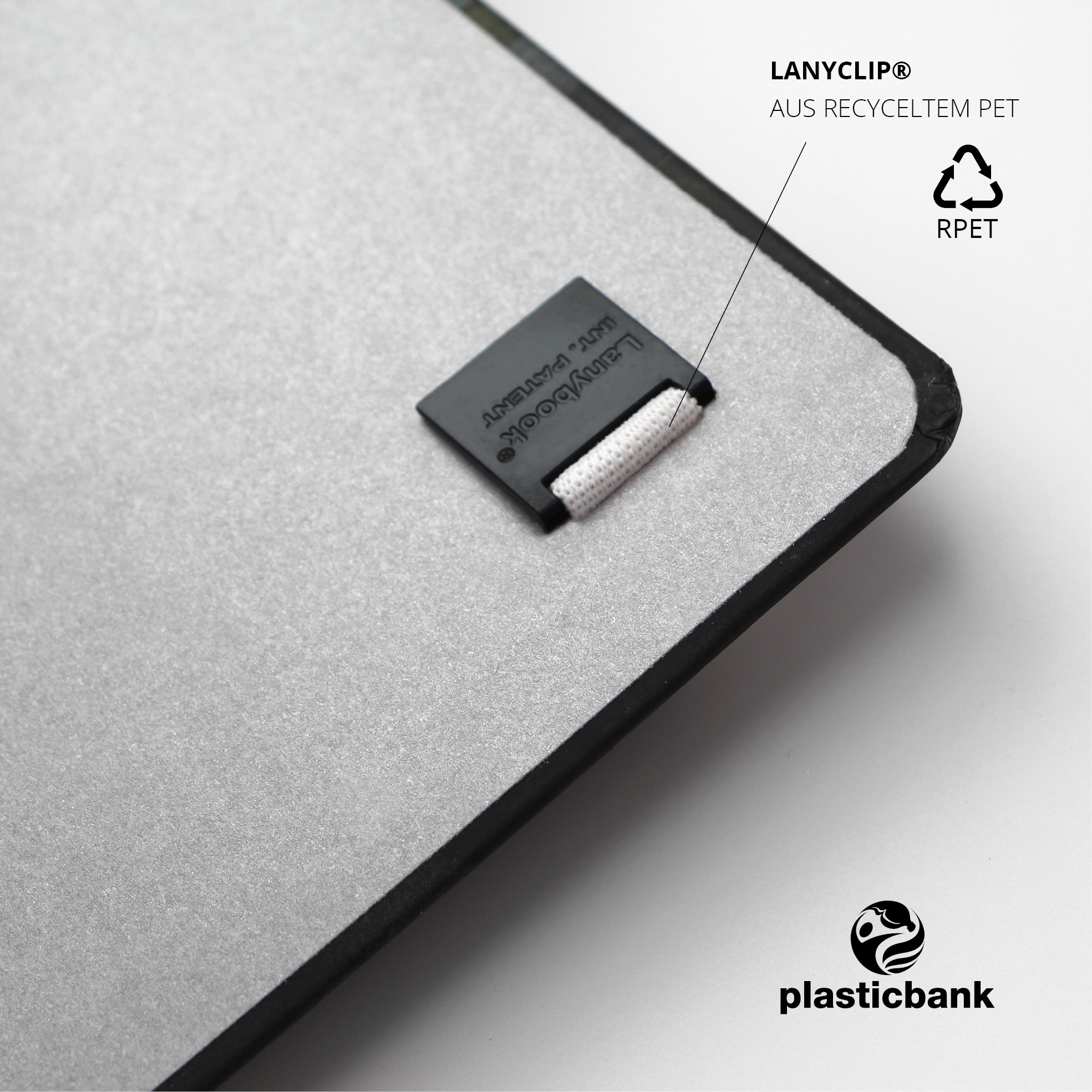 Lanyclip® aus recyceltem PET – Halterung für Lanyband® im Hyundai Notizbuch.