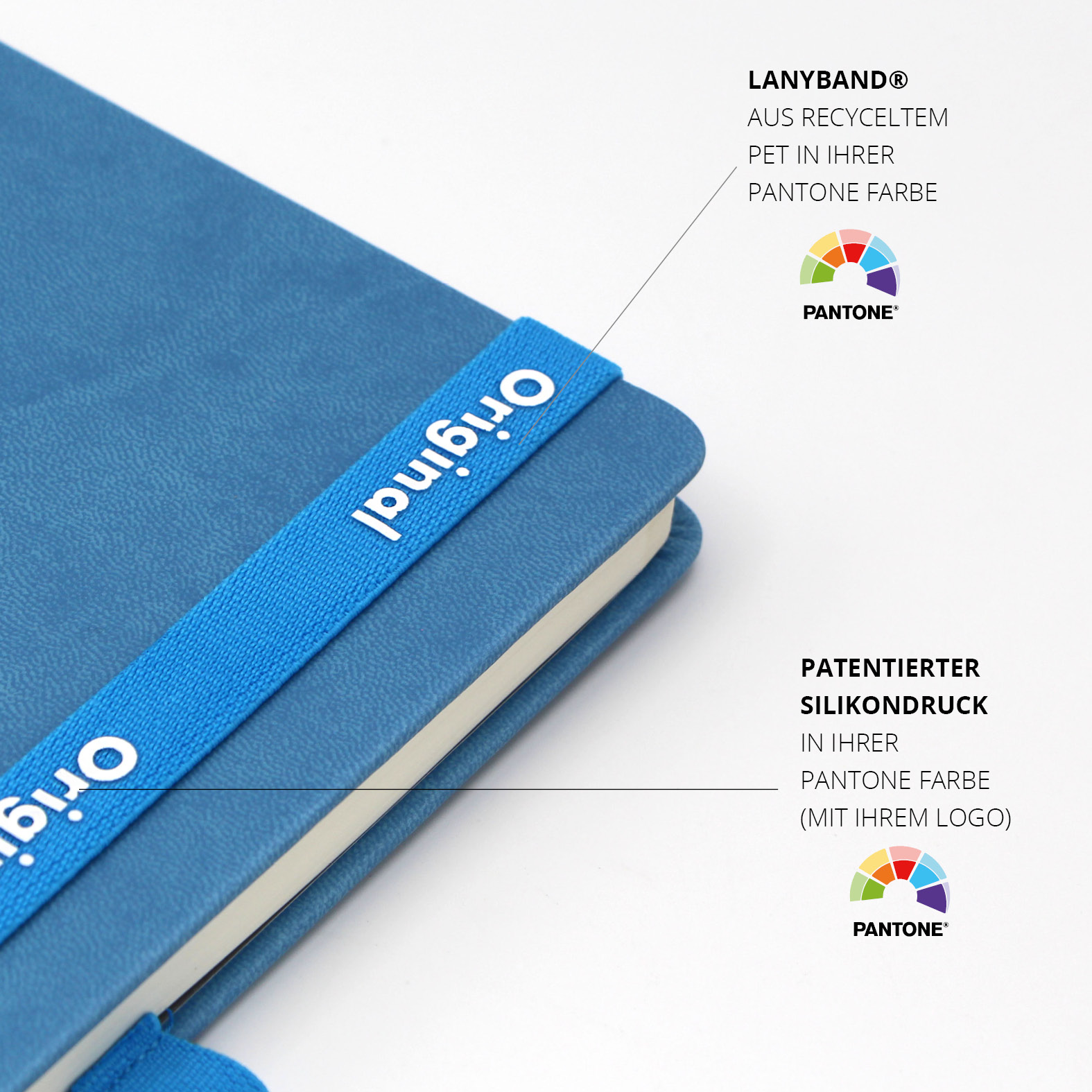 Blaues Lanyband® mit weißem Silikonaufdruck „Original“, farblich abgestimmt auf das Cover – produziert aus recyceltem PET in Pantone-Farbe.