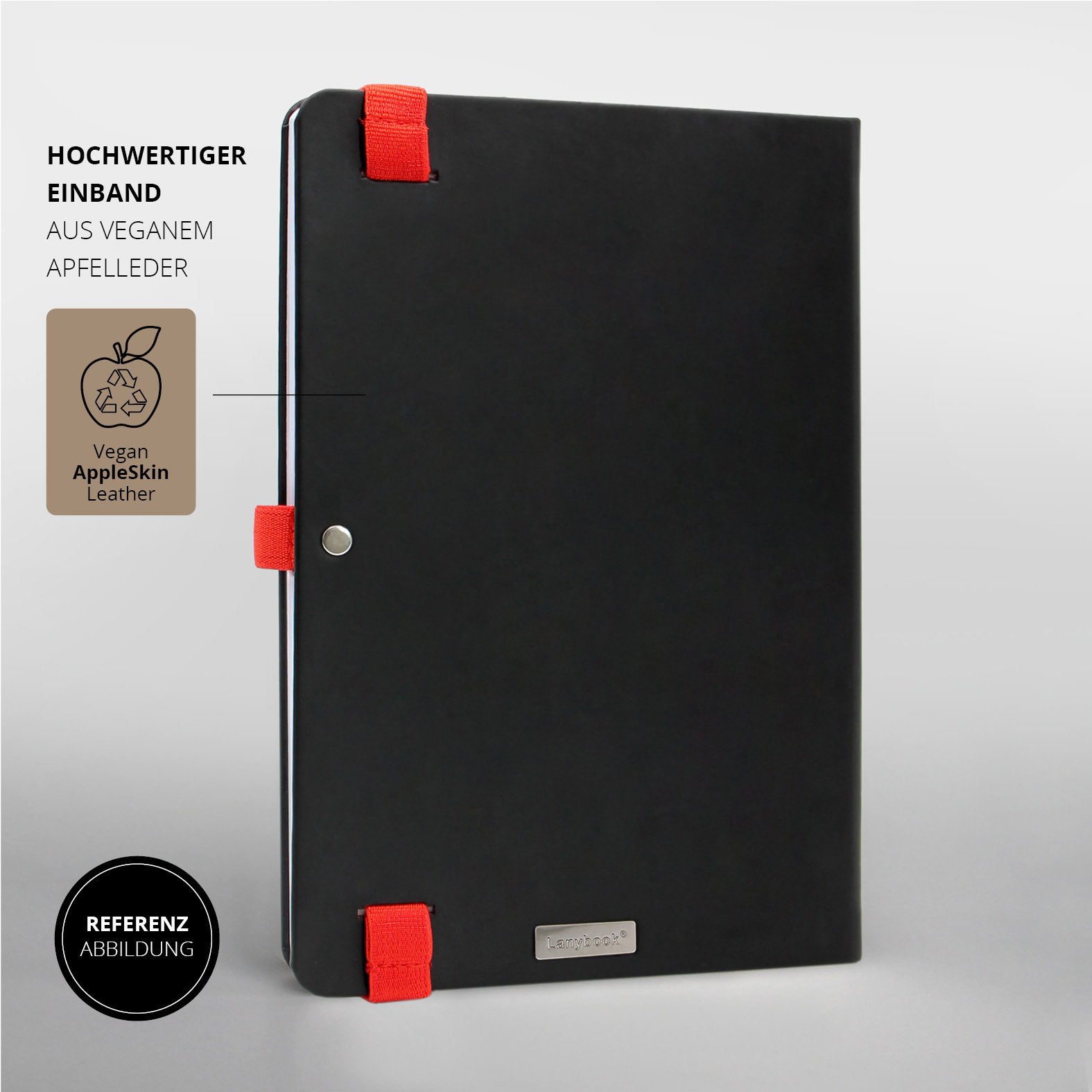 Rückansicht des Lanybooks® mit nachhaltigem Einband aus veganem Apfelleder, drei roten Elastikbändern und genieteter Stiftschlaufe. Lanybook®-Metallplakette am unteren Rand.