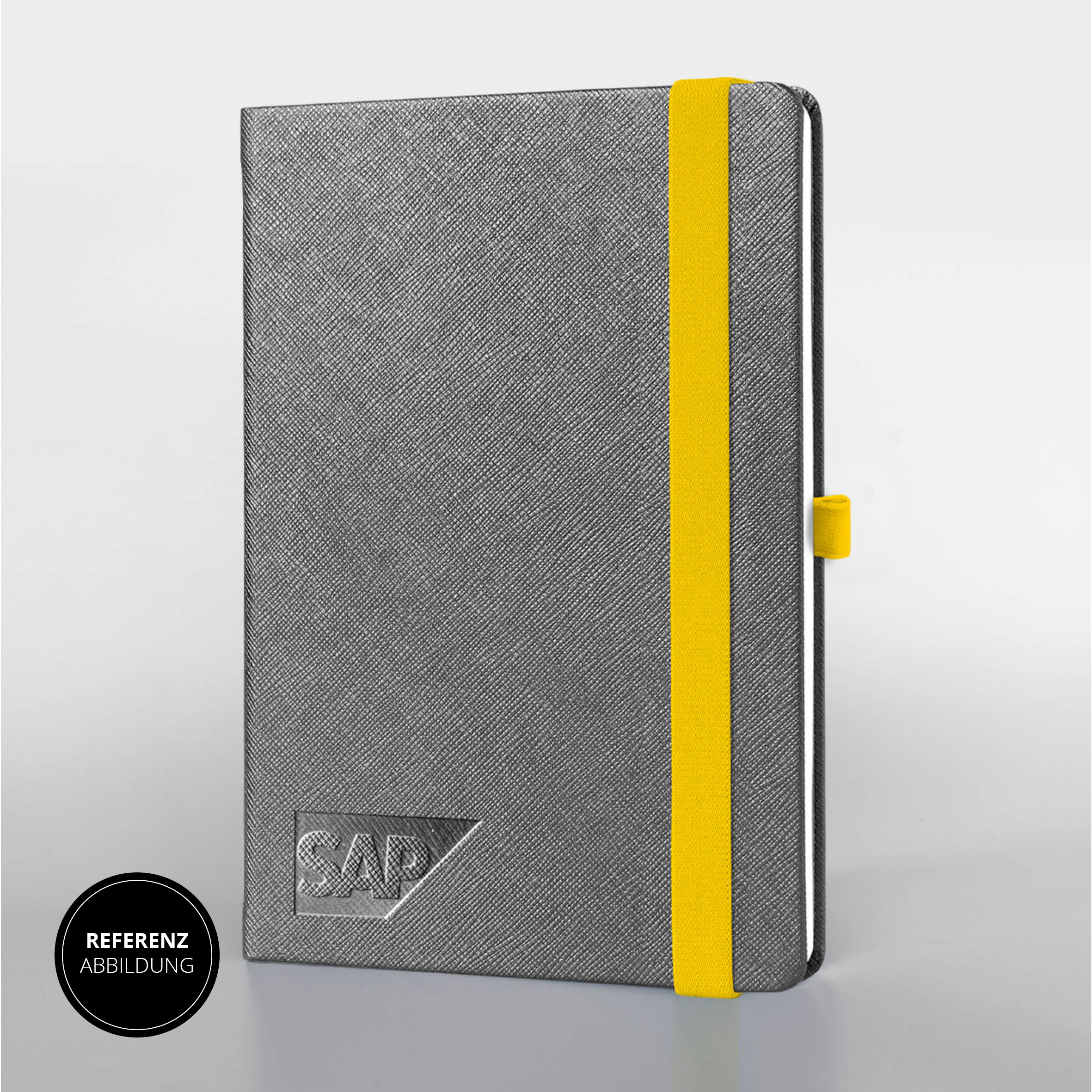 SAP Notizbuch mit gelbem Lanyband® und Stiftschlaufe, Prägung auf grauem Kunstleder-Einband.